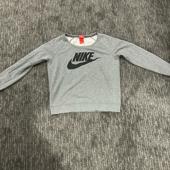 Nike Size Medium Sweatshirt - Picture 1 of 1